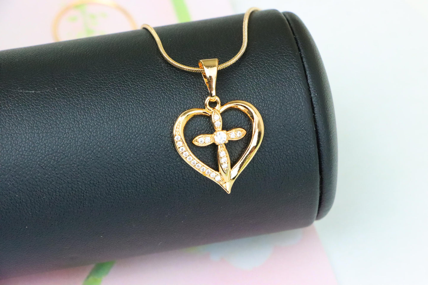 Heart-Shaped Rose Gold Cross Pendant with Sparkling Accents, XPPT1326 (2132-5)