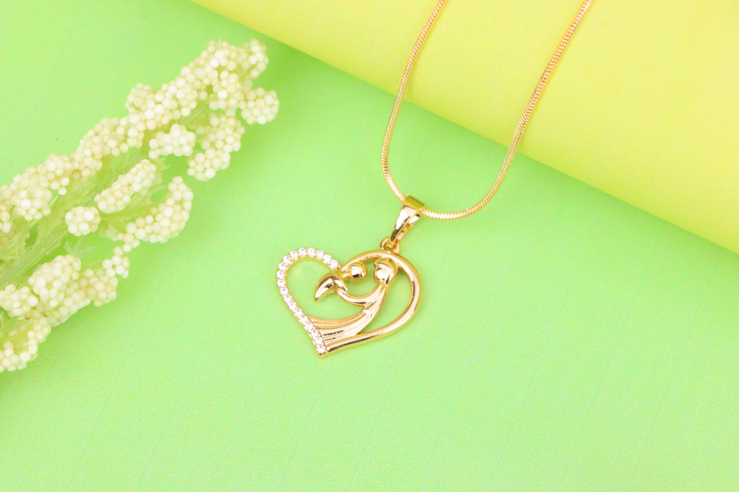 Rose Gold Mother and Child Heart Pendant with Sparkling Detail, XPPT1327 (2132-6)