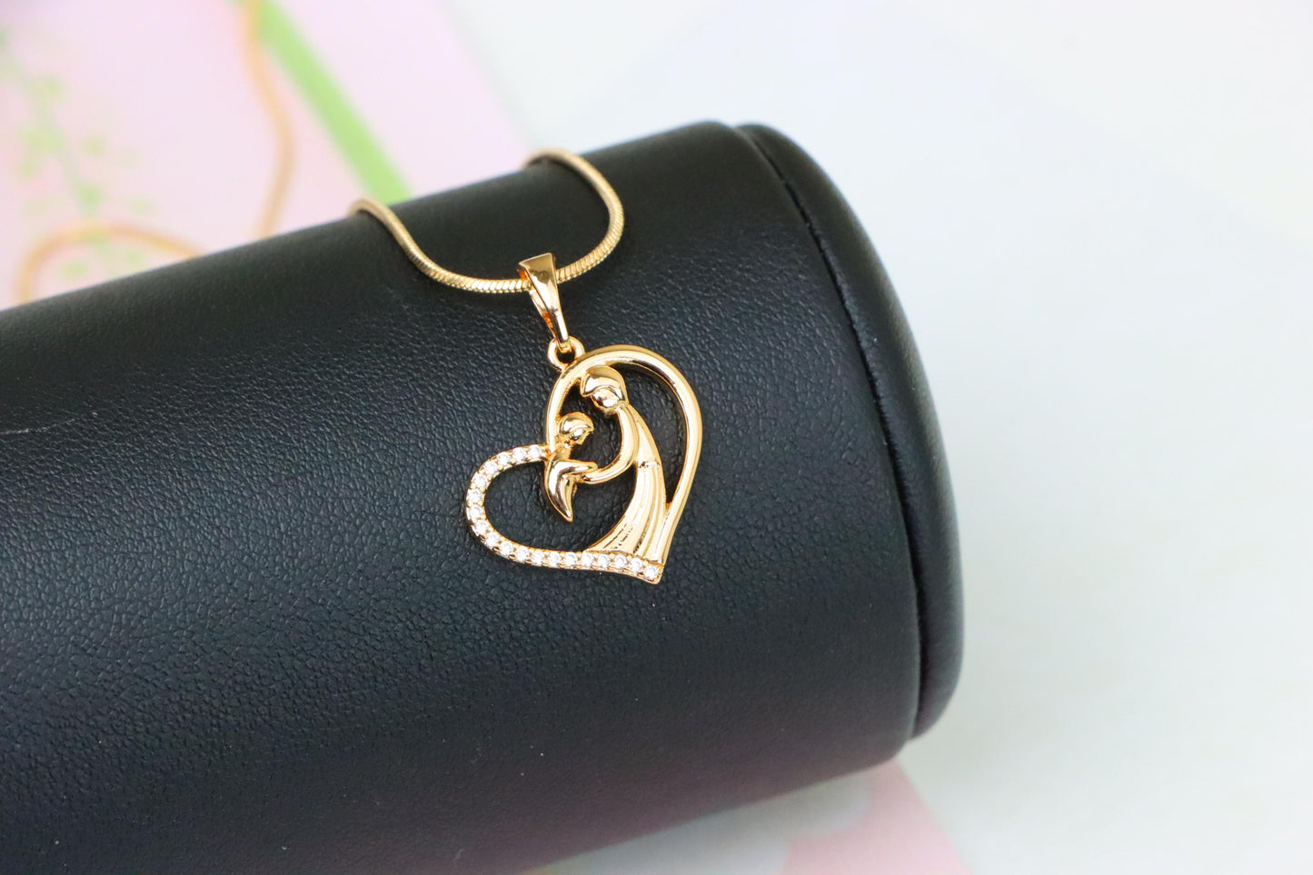 Rose Gold Mother and Child Heart Pendant with Sparkling Detail, XPPT1327 (2132-6)