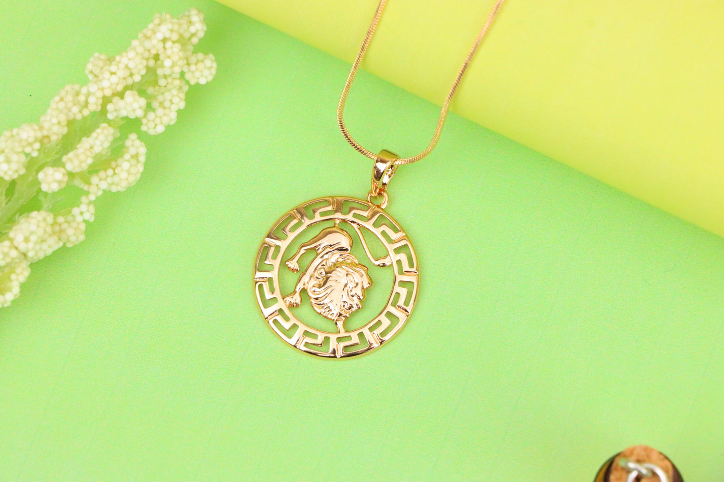 Leo Zodiac Lion Pendant in Rose Gold Finish with Intricate Detailing, XPPT1332 (2132-7)