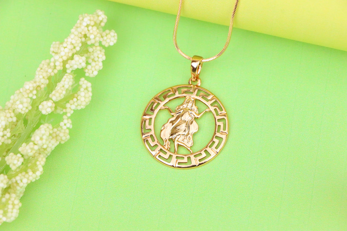 Virgo Zodiac Pendant in Elegant Rose Gold with Fine Brass Craftwork, XPPT1333 (2132-7)