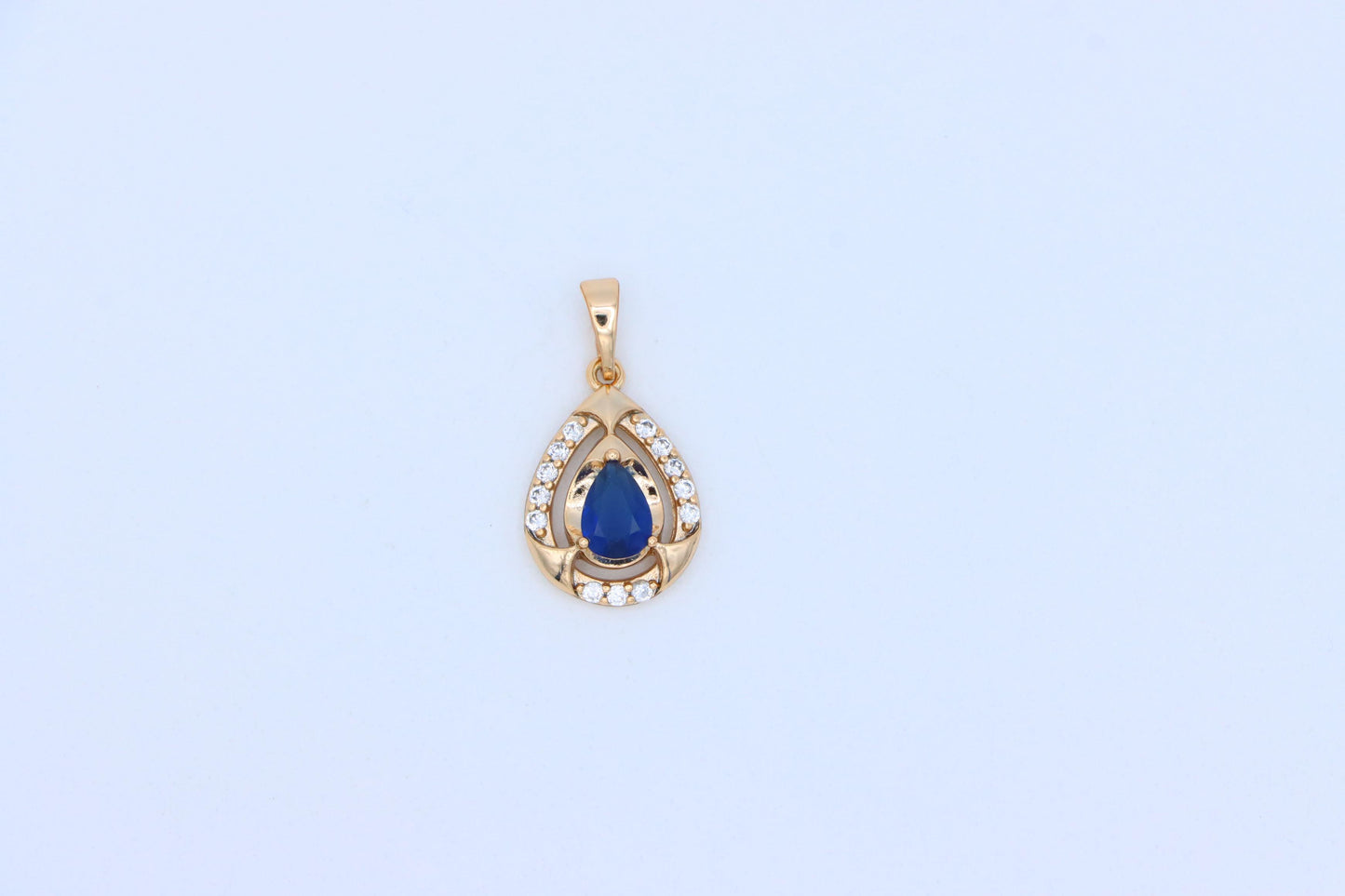 Blue Pear-Shaped Pendant with Sparkling Stone Accents – Elegant Look,XPPT1801 (2153-2)