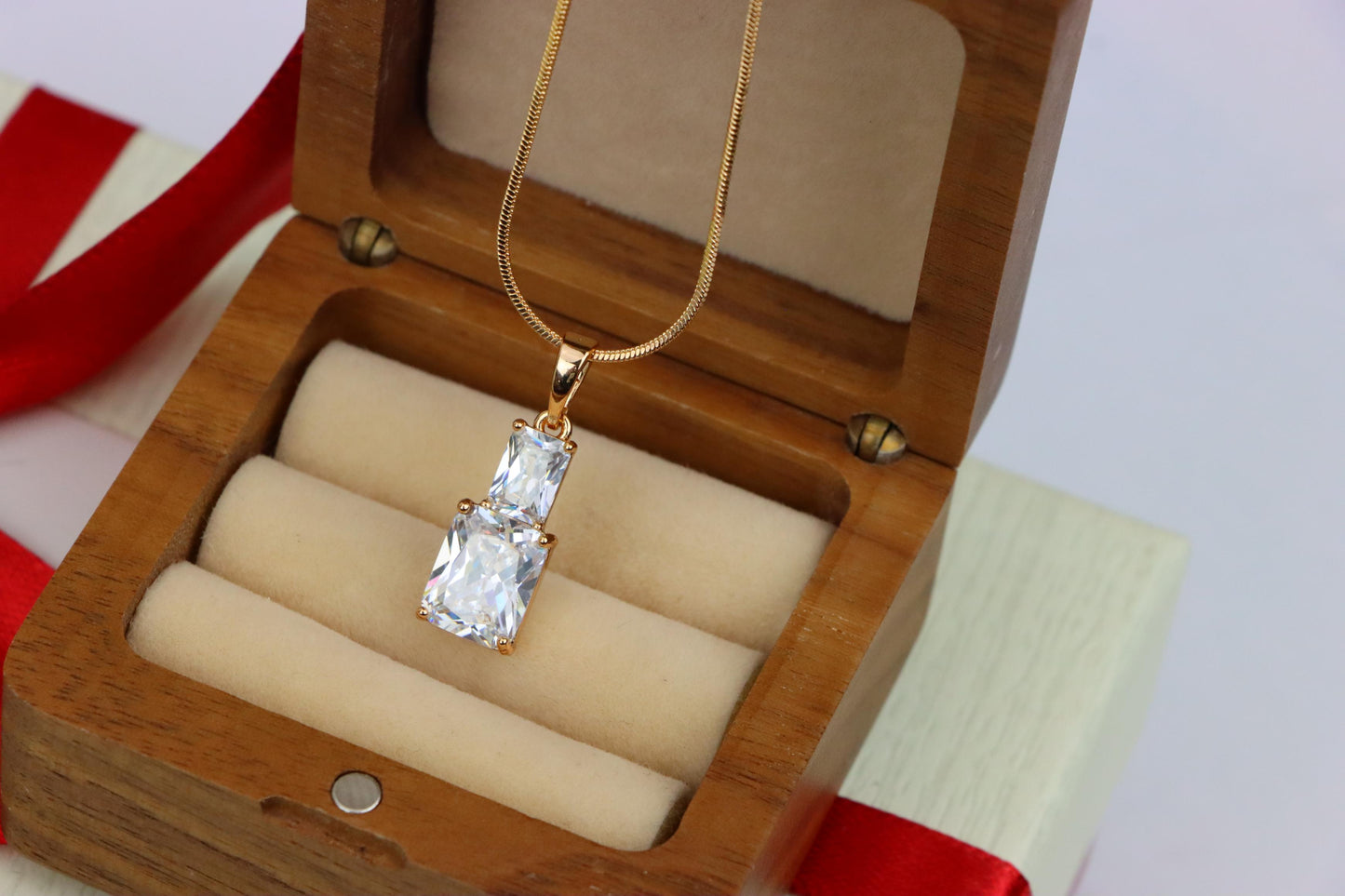 Elegant White Pendant with Sparkling Stones in Gold-Plated Finish, XPPT1805 (2153-3)