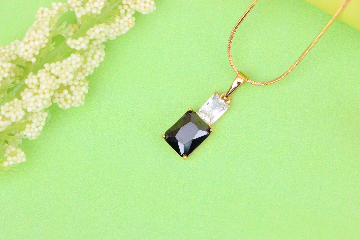 Classic Black Pendant in Gold Plated Finish – Timeless Everyday Charm, XPPT1806 (2153-3)