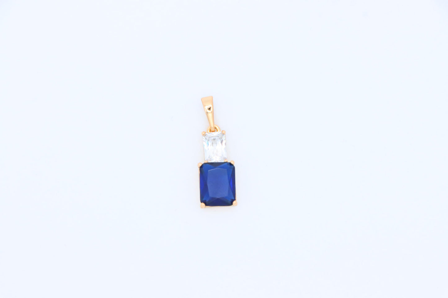 Royal Blue Pendant with Gold-Plated Finish – Elegant Sparkle Charm, XPPT1807 (2153-3)