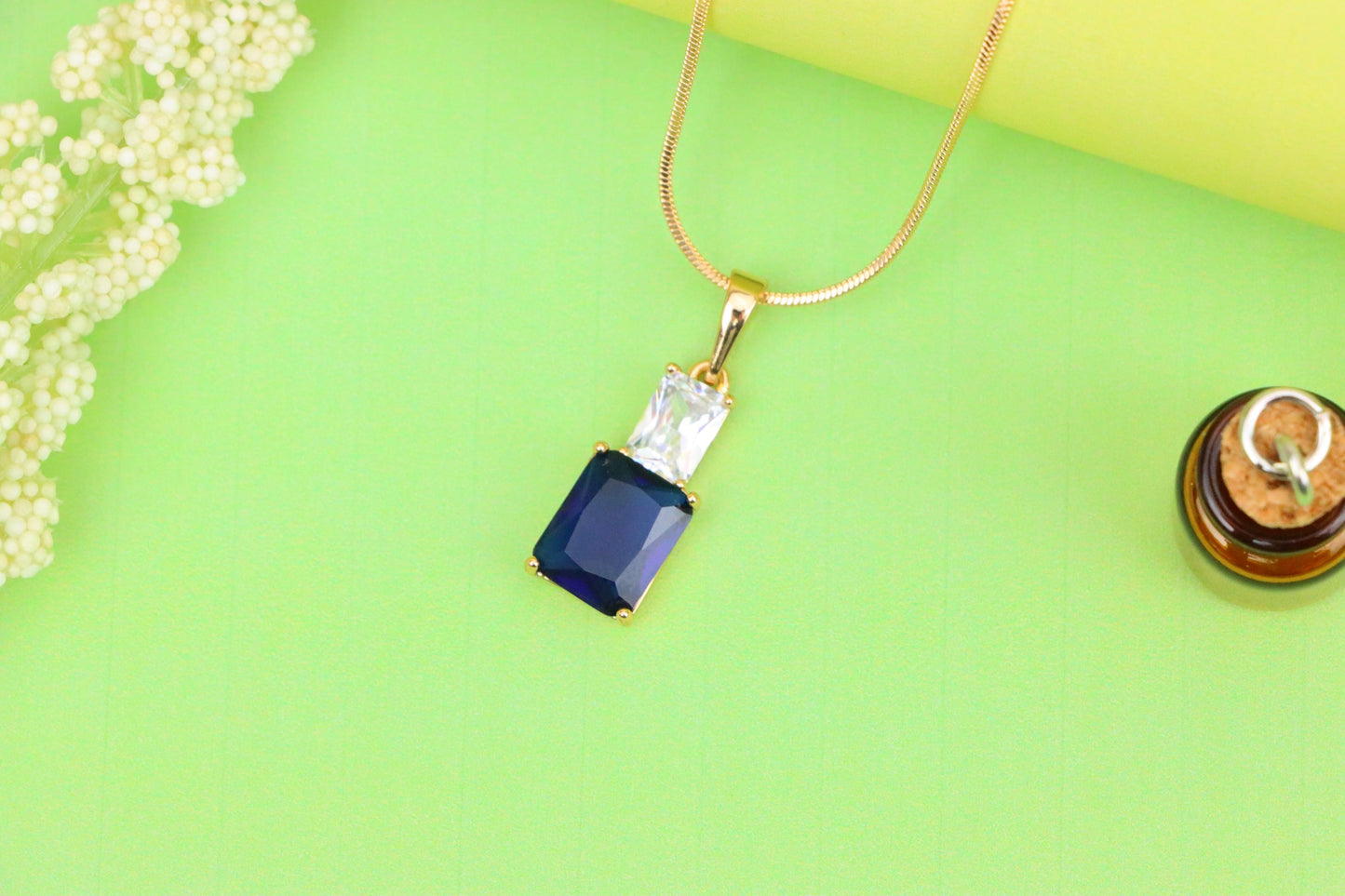 Royal Blue Pendant with Gold-Plated Finish – Elegant Sparkle Charm, XPPT1807 (2153-3)