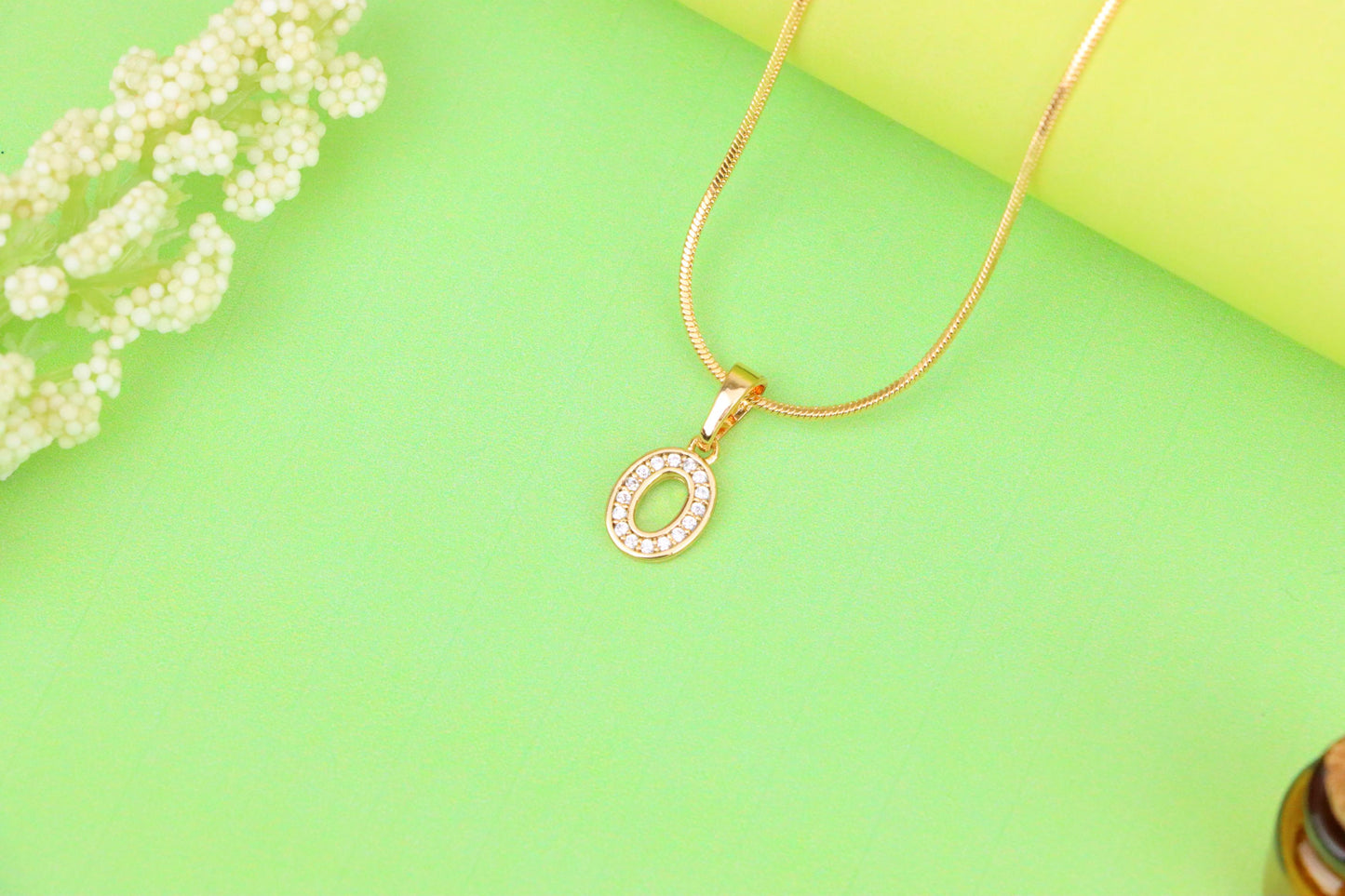 Dazzling Letter O Rose Gold Pendant with CZ Stones, XPPT1340 (2132-8)