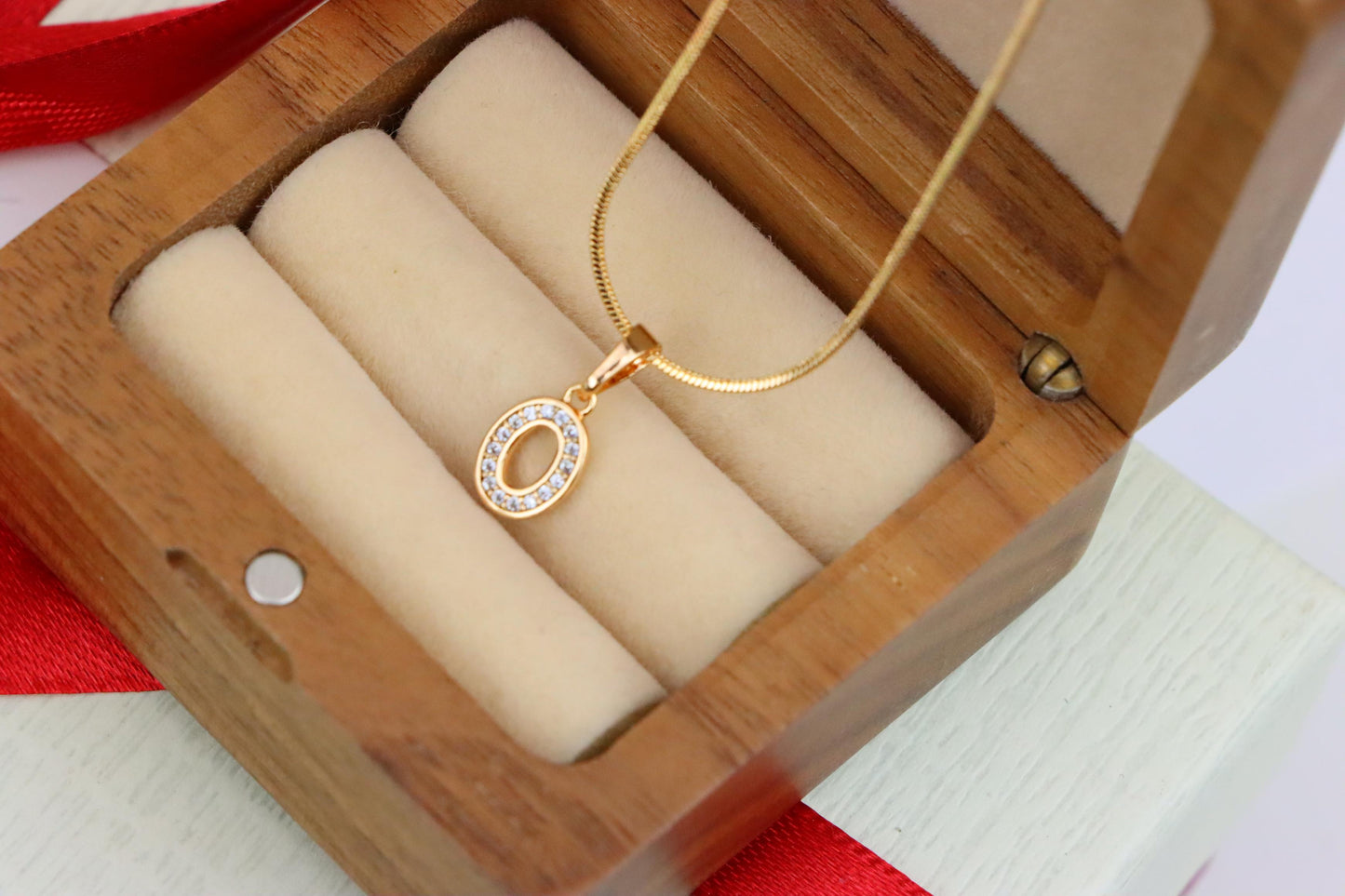 Dazzling Letter O Rose Gold Pendant with CZ Stones, XPPT1340 (2132-8)