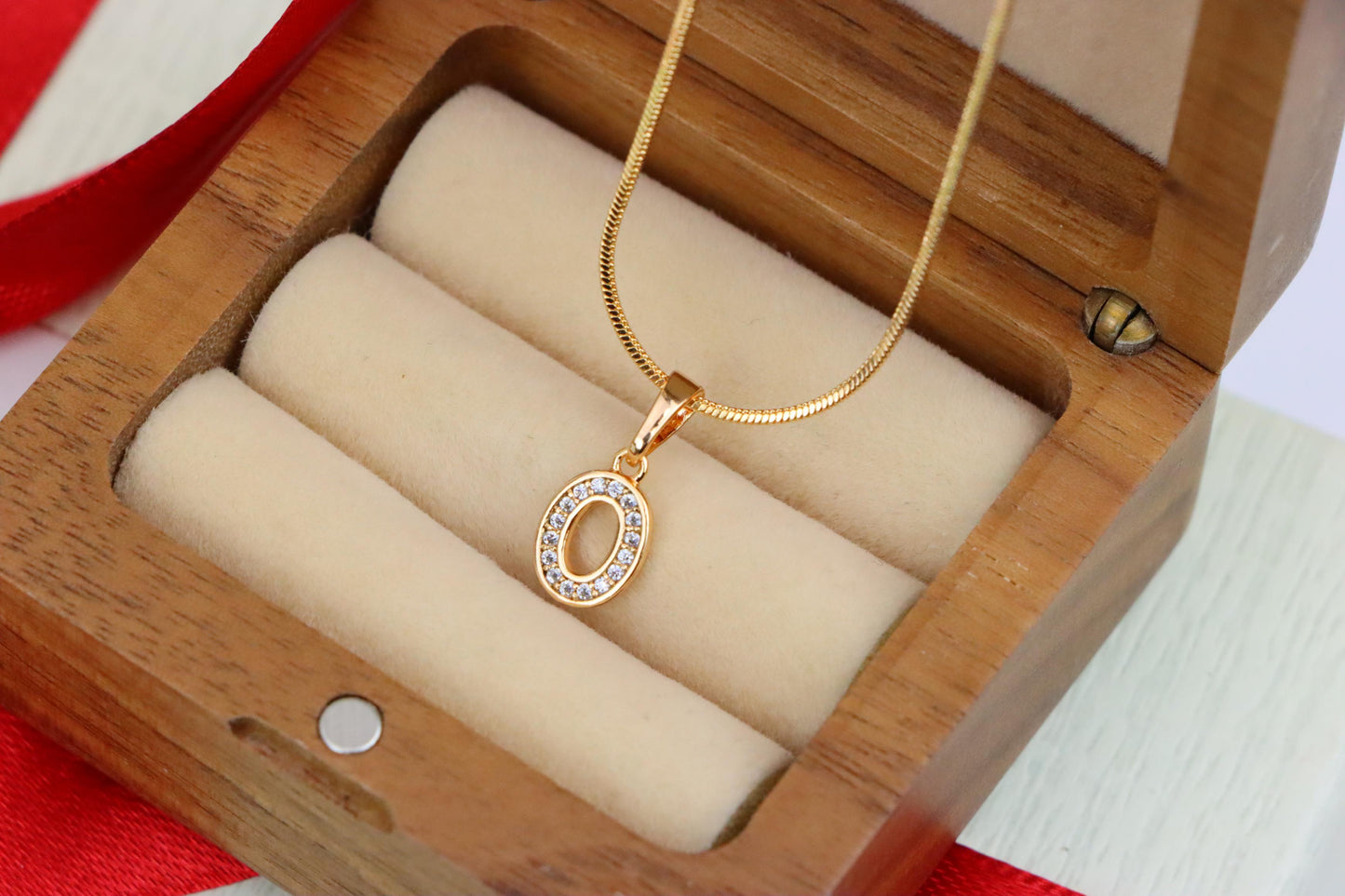 Dazzling Letter O Rose Gold Pendant with CZ Stones, XPPT1340 (2132-8)