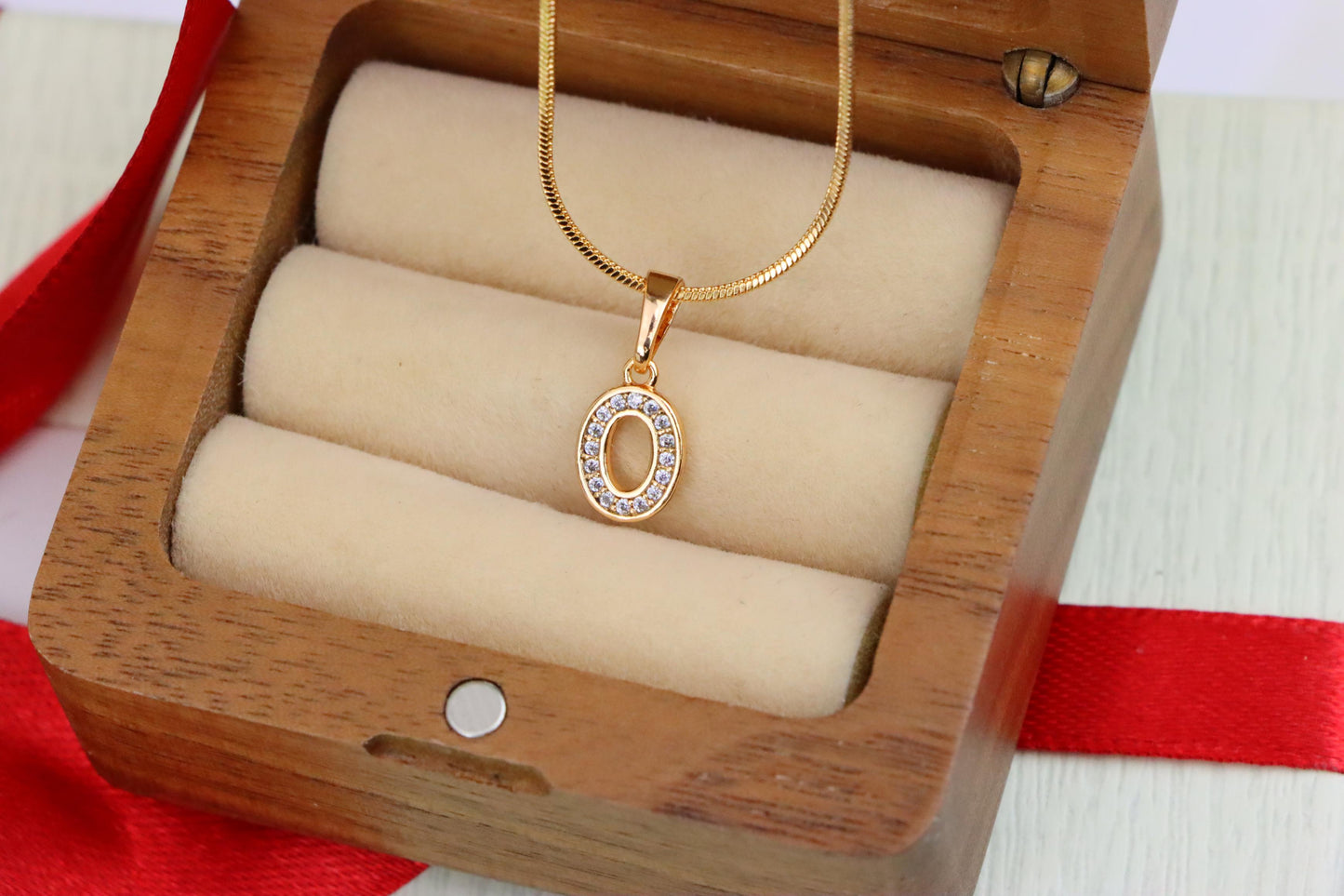 Dazzling Letter O Rose Gold Pendant with CZ Stones, XPPT1340 (2132-8)