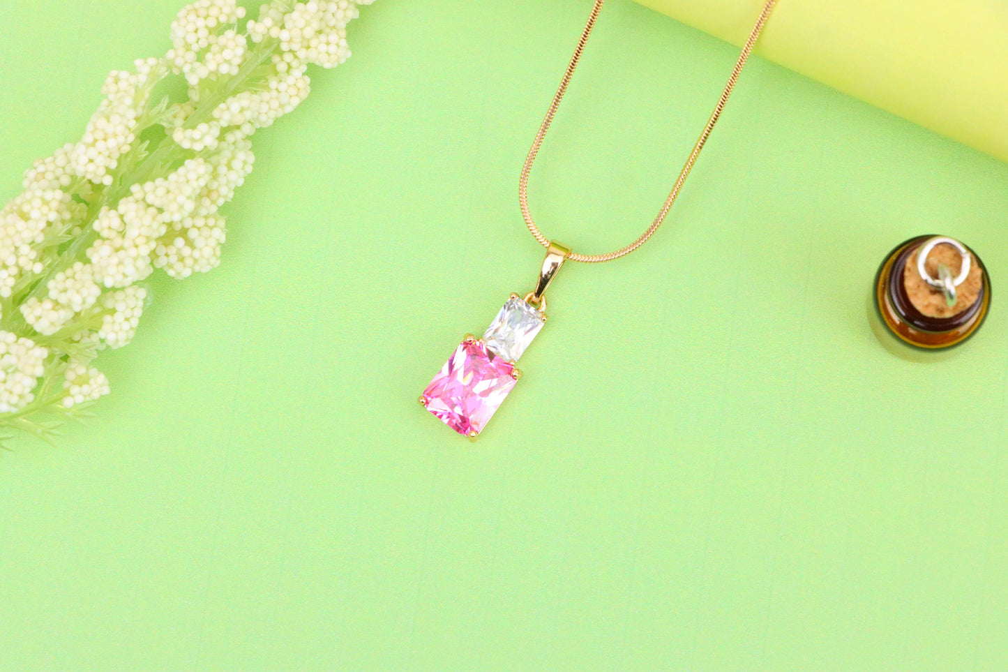 Chic Pink Pendant in Gold-Plated Brass – Feminine and Elegant Look, XPPT1808 (2153-3)