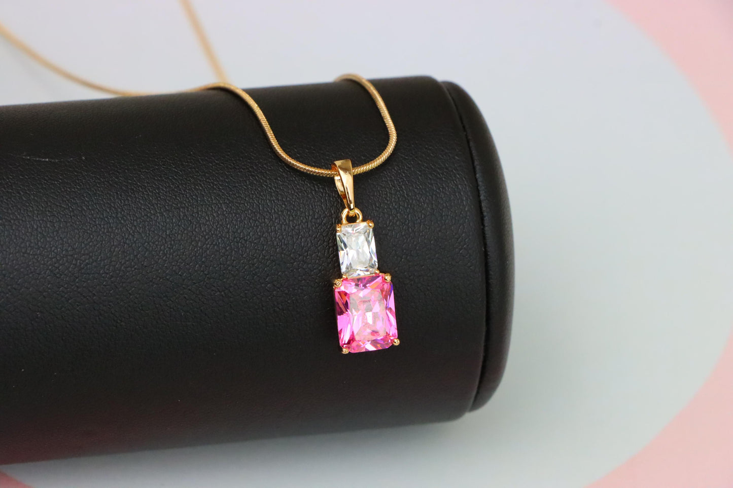 Chic Pink Pendant in Gold-Plated Brass – Feminine and Elegant Look, XPPT1808 (2153-3)