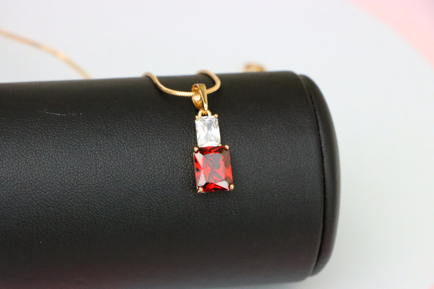 Bold Red Pendant in Gold-Plated Setting – Luxe Statement Accent, XPPT1809 (2153-3)
