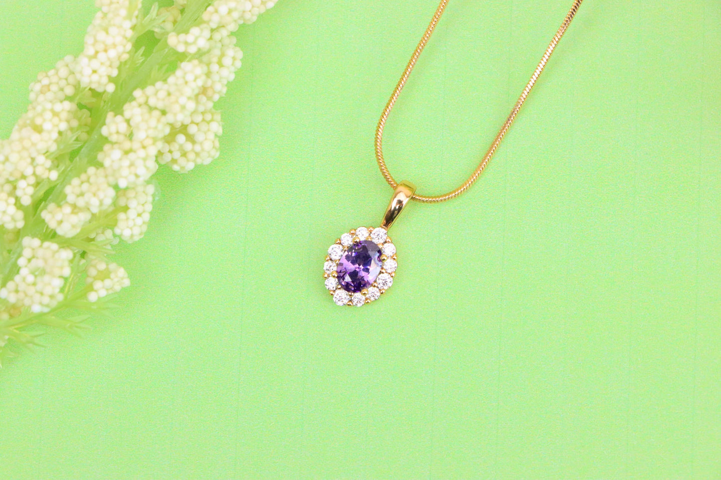 Purple Oval Pendant with Halo in Gold-Plated Brass – Delicate Glamour, XPPT1816 (2153-4)