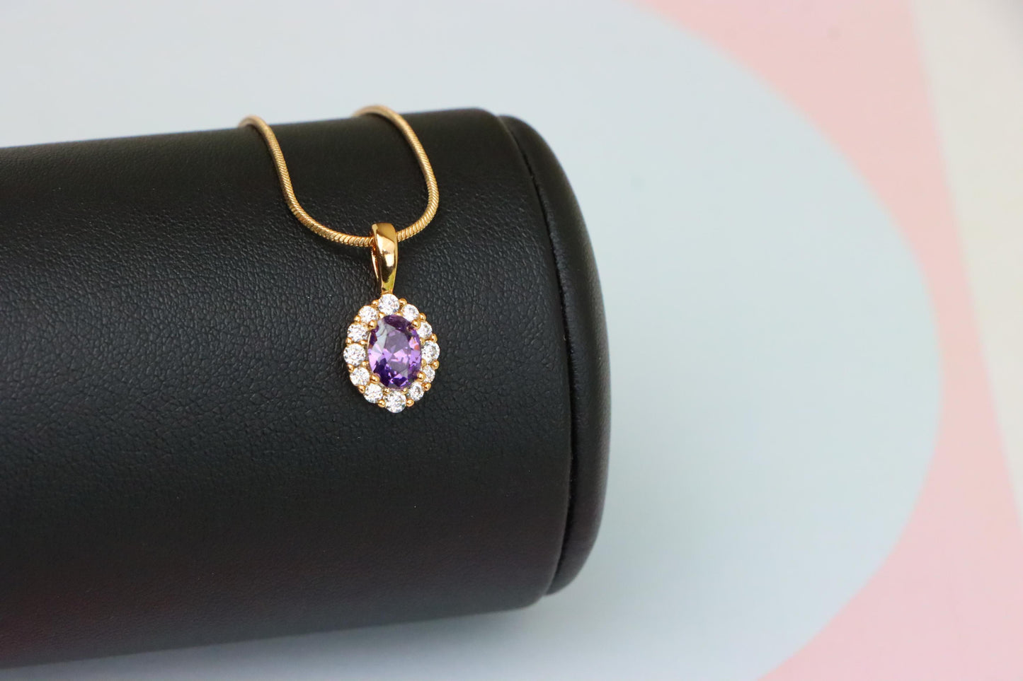 Purple Oval Pendant with Halo in Gold-Plated Brass – Delicate Glamour, XPPT1816 (2153-4)