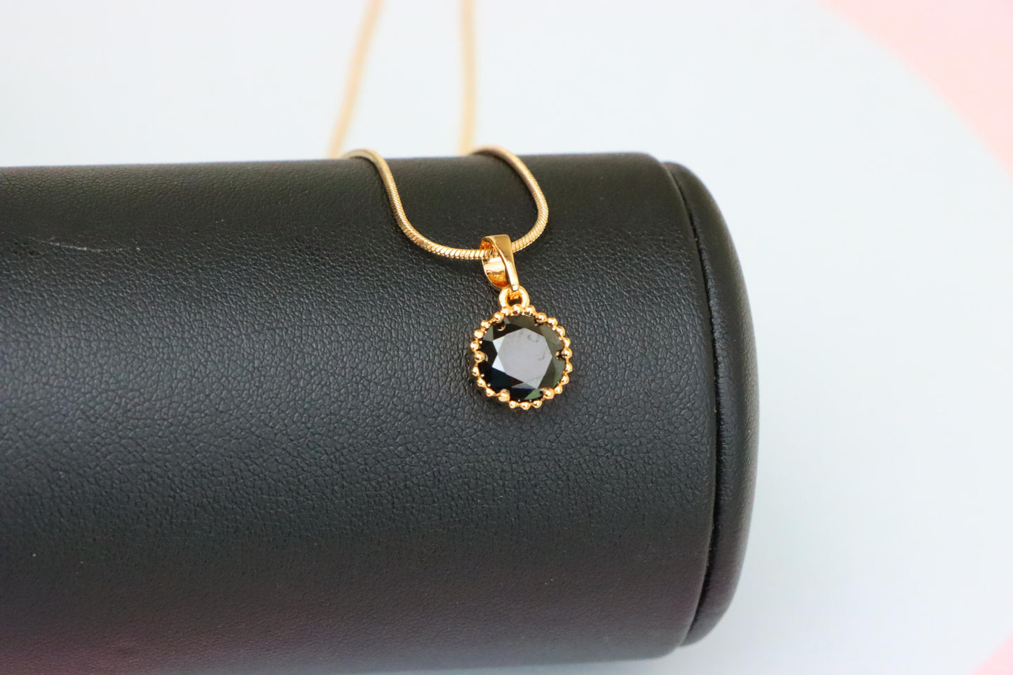 Rose Gold Round Pendant with Black Stone – Petite Chic Statement, XPPT1823 (2154-1)