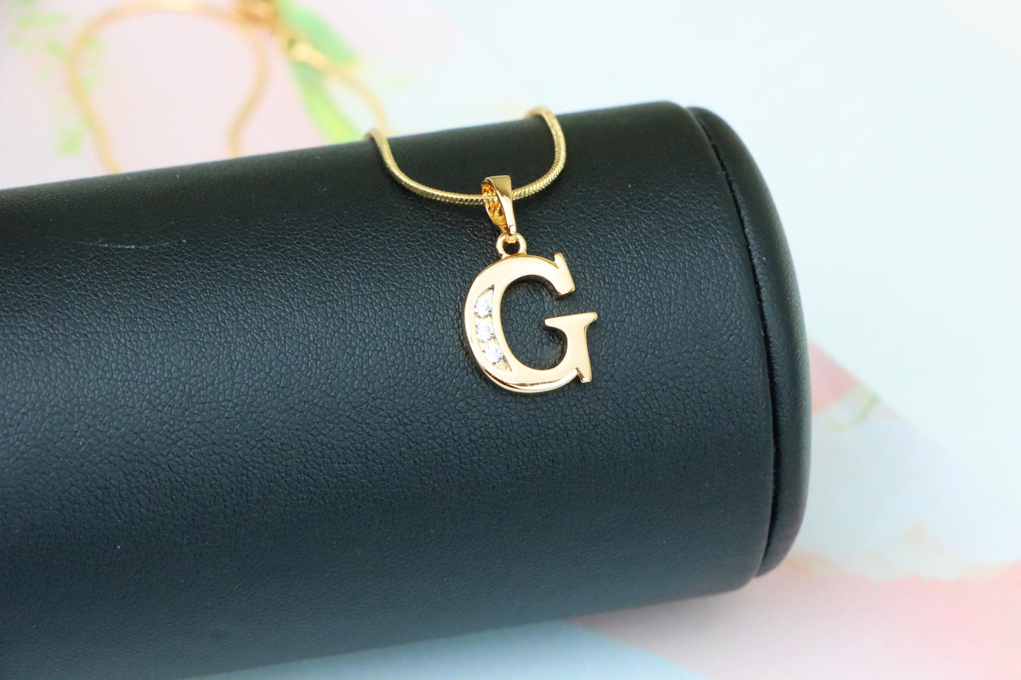 Rose Gold Letter G Pendant with Crystals – 18K Gold Plated Charm, XPPT1356 (2132-9)