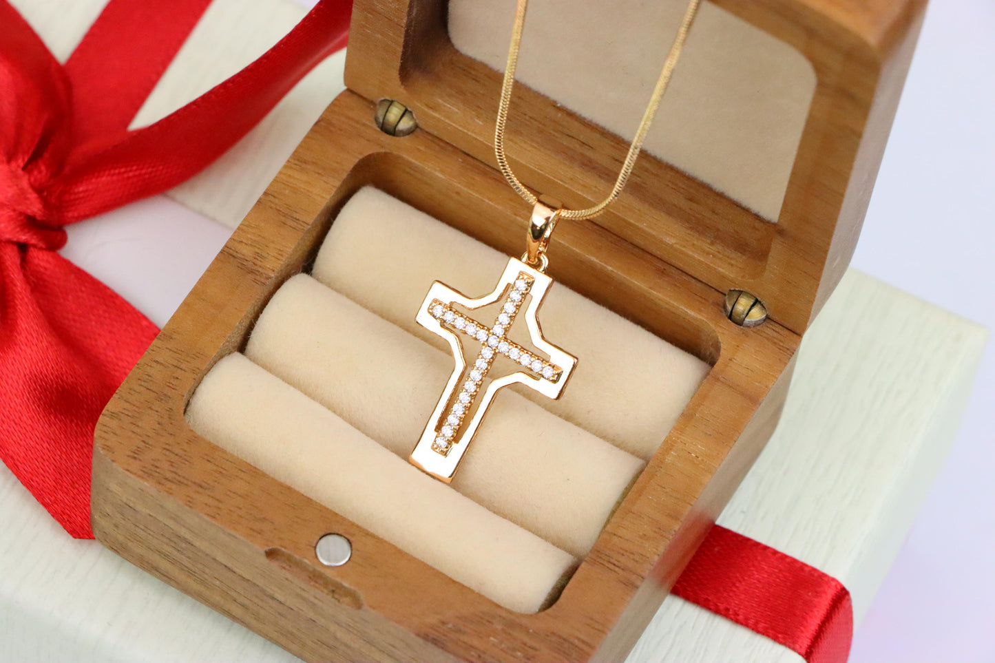 Rose Gold Cross Pendant with CZ Inlay – Classic Polished Design, XPPT1825 (2154-3)