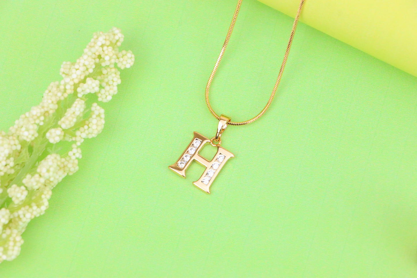 Rose Gold Letter H Pendant with Crystals – 18K Gold Plated Charm, XPPT1357 (2132-9)