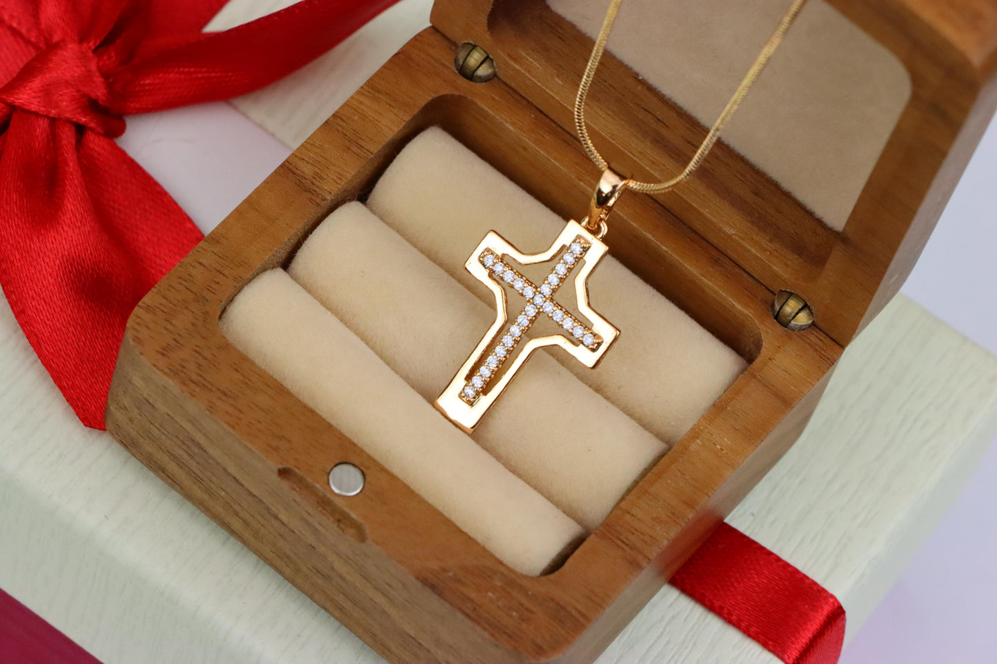 Rose Gold Cross Pendant with CZ Inlay – Classic Polished Design, XPPT1825 (2154-3)