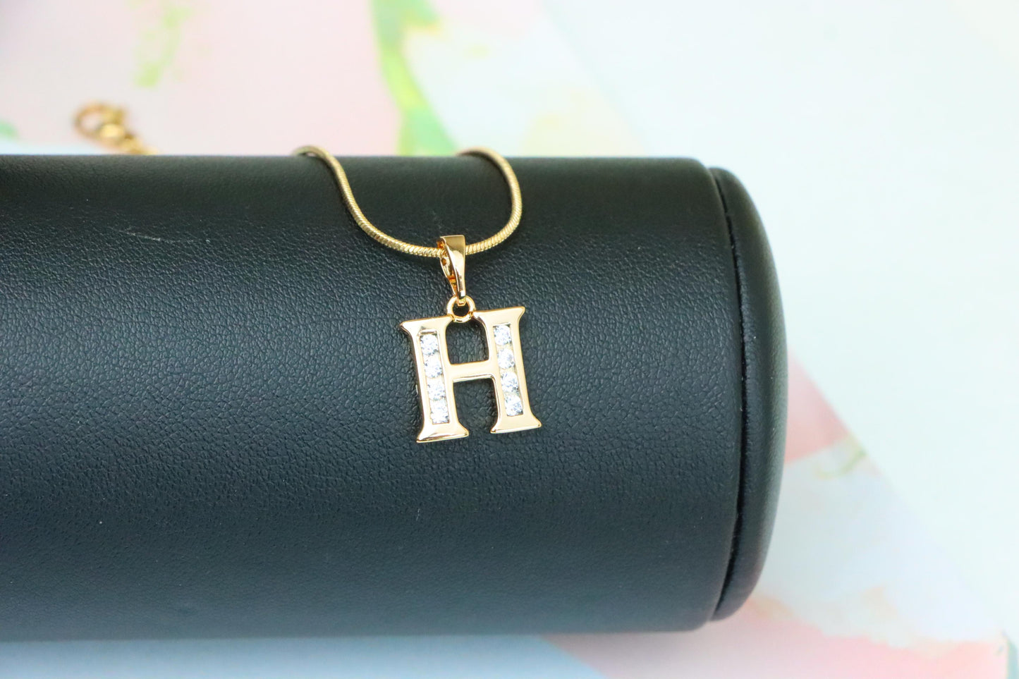 Rose Gold Letter H Pendant with Crystals – 18K Gold Plated Charm, XPPT1357 (2132-9)