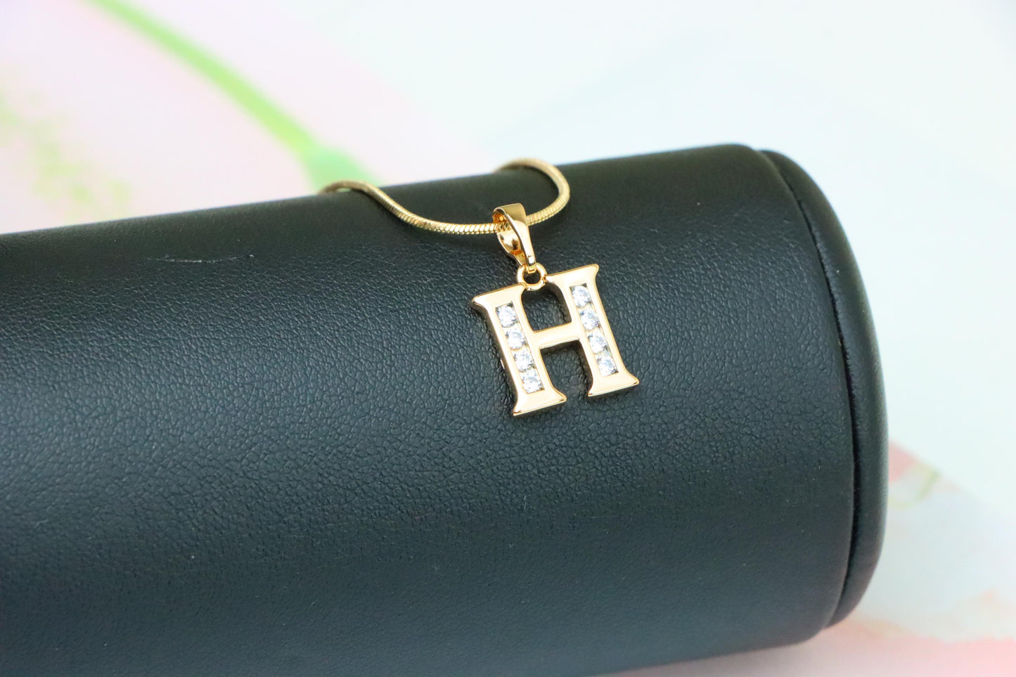 Rose Gold Letter H Pendant with Crystals – 18K Gold Plated Charm, XPPT1357 (2132-9)