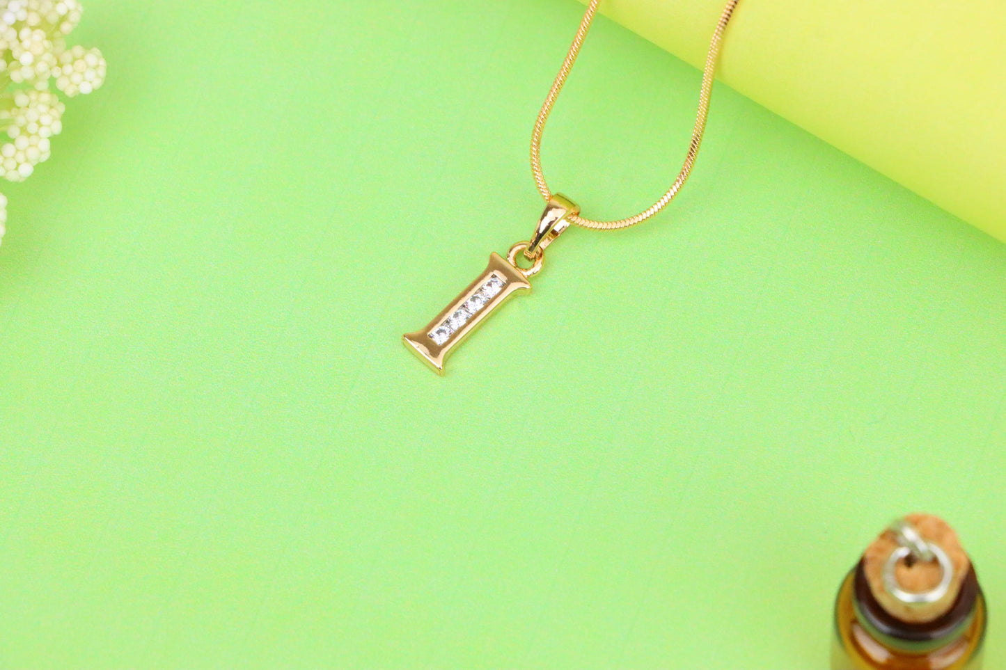 Rose Gold Letter I Pendant with Crystals – 18K Gold Plated Charm, XPPT1358 (2132-9)