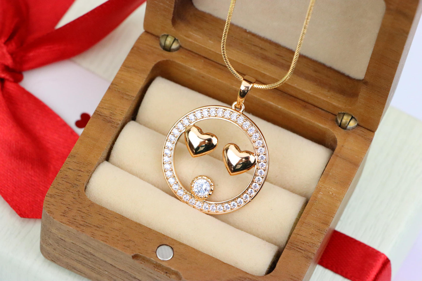 Smiley Face Pendant with Heart Eyes in Rose Gold Finish, XPPT1829 (2154-7)