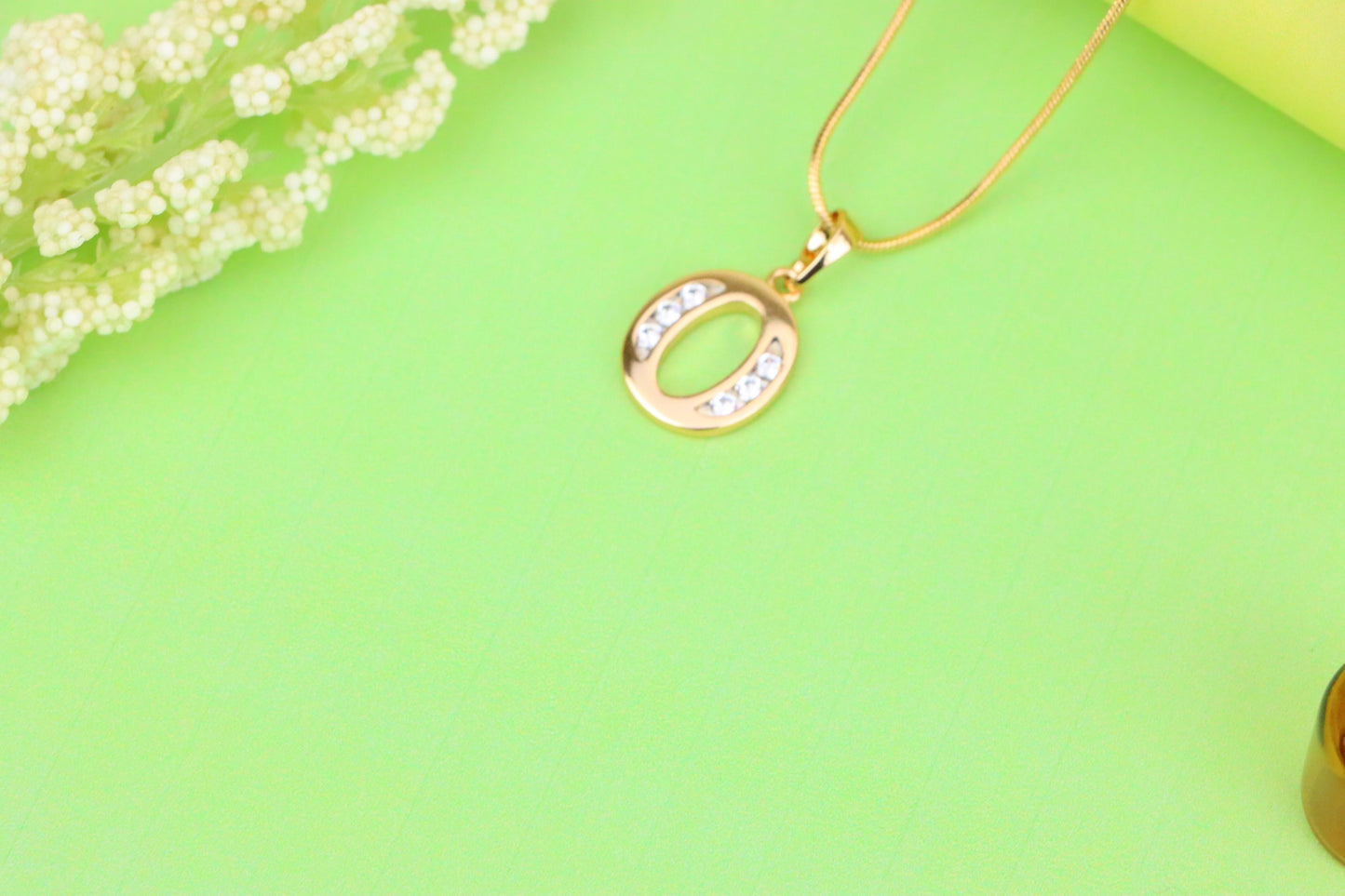 Rose Gold Letter O Pendant with Crystals – 18K Gold Plated Charm, XPPT1364 (2132-9)