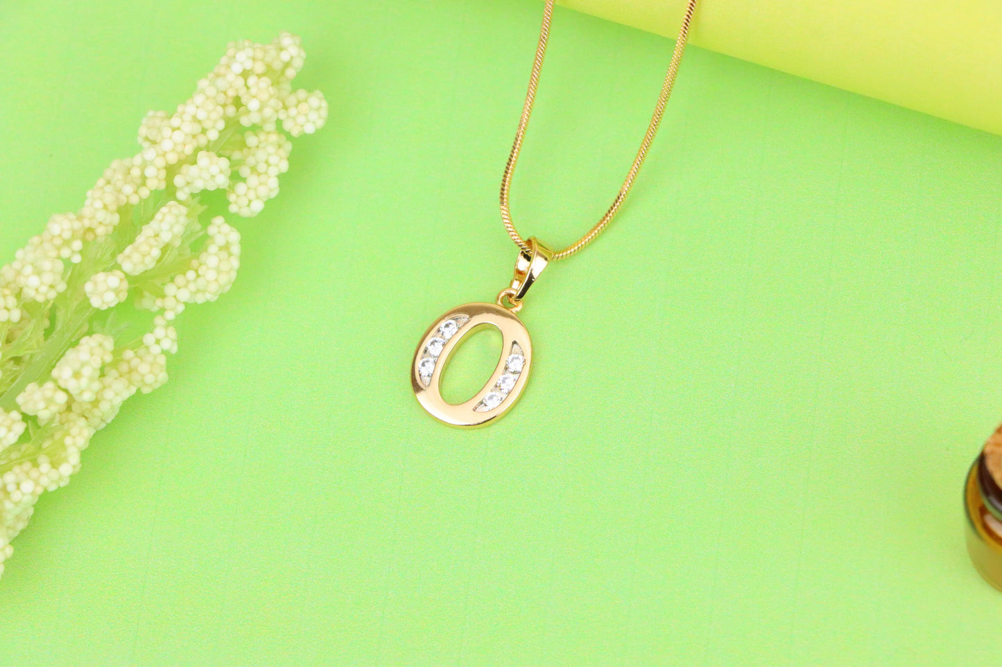 Rose Gold Letter O Pendant with Crystals – 18K Gold Plated Charm, XPPT1364 (2132-9)