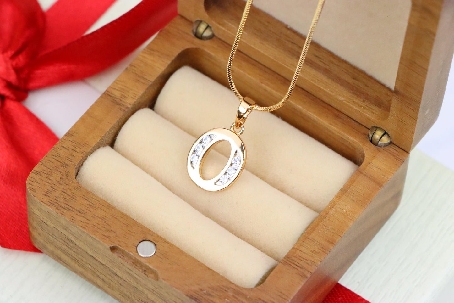 Rose Gold Letter O Pendant with Crystals – 18K Gold Plated Charm, XPPT1364 (2132-9)