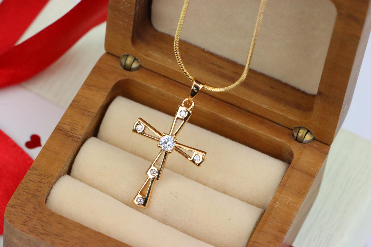 Elegant Rose Gold Cross Pendant with Sparkling Center Stone, XPPT1833 (2154-9)