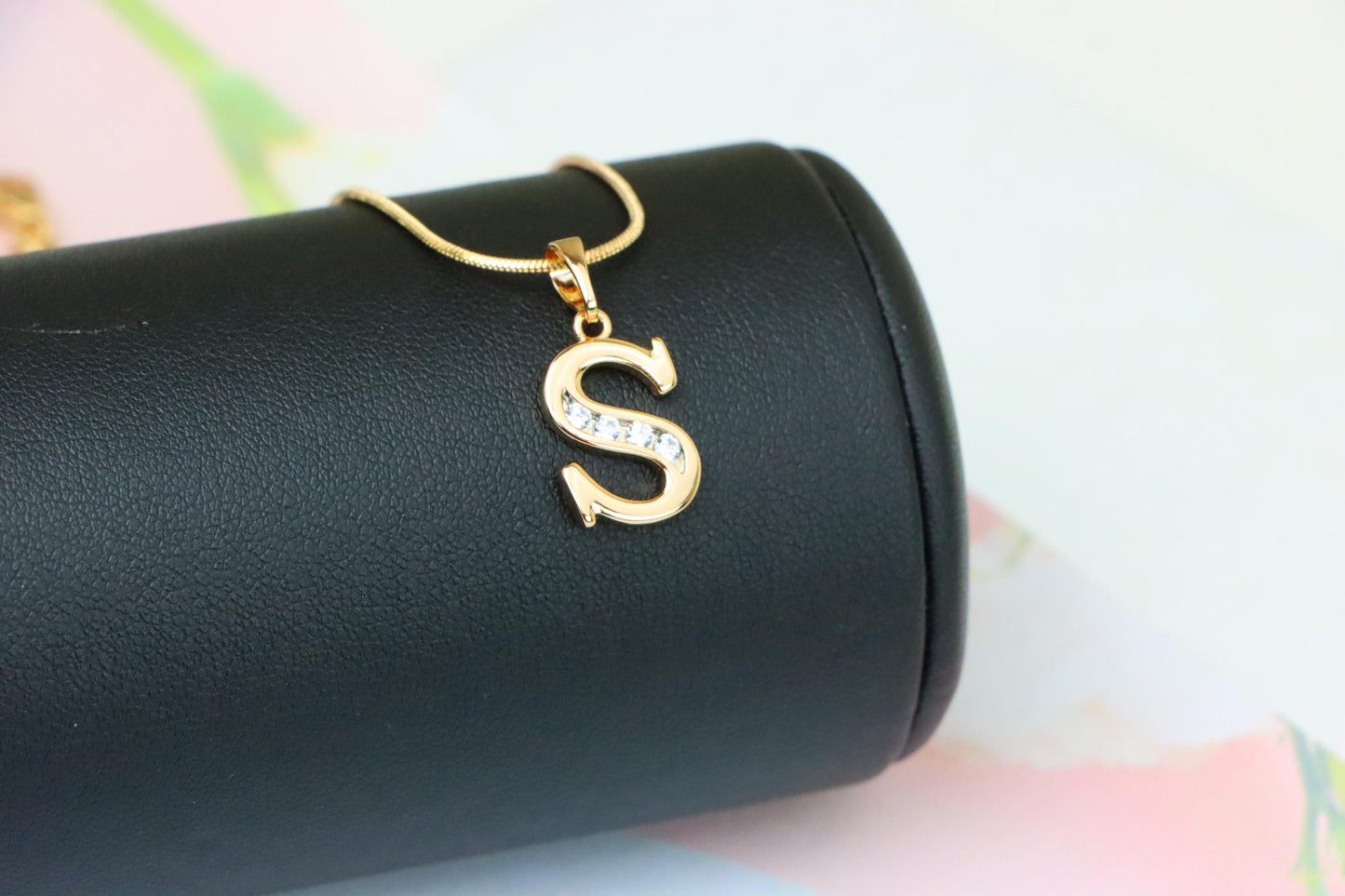 Rose Gold Letter S Pendant with Sparkling Crystals – Elegant Finish, XPPT1368 (2132-9)