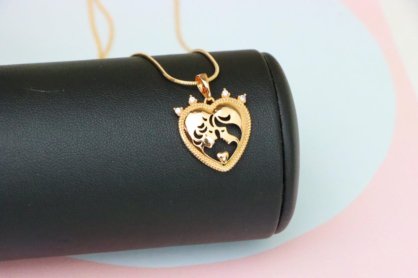 Crowned Heart Pendant in Rose Gold with Intricate Silhouette Design, XPPT1839 (2155-5)