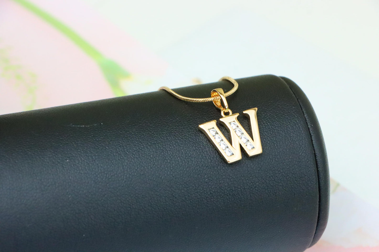 Rose Gold Letter W Pendant with Crystals – Elegant Personalized Charm,XPPT1372 (2132-9)