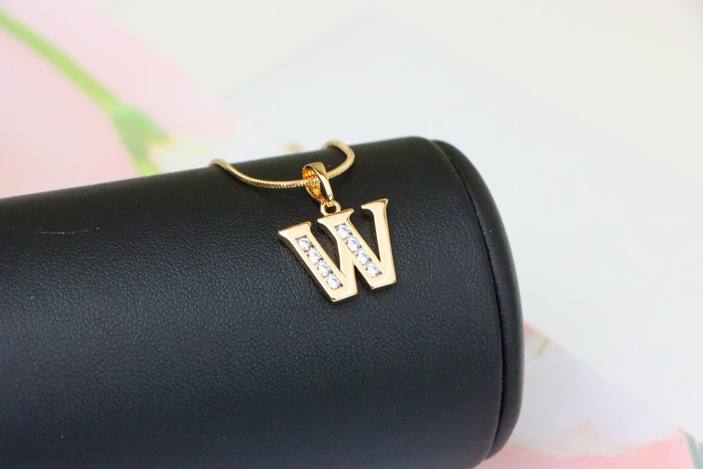 Rose Gold Letter W Pendant with Crystals – Elegant Personalized Charm,XPPT1372 (2132-9)