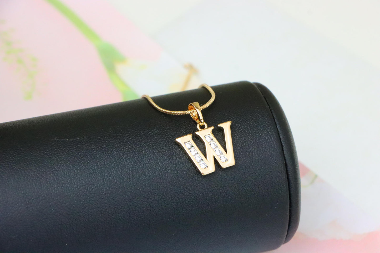 Rose Gold Letter W Pendant with Crystals – Elegant Personalized Charm,XPPT1372 (2132-9)