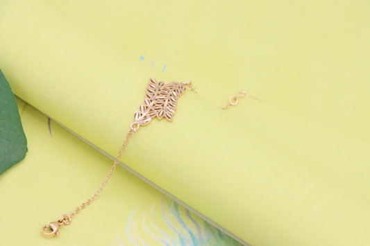 Elegant Leaf Pattern Rose Gold Bracelet for Women, XPBL1082 (2109-1)