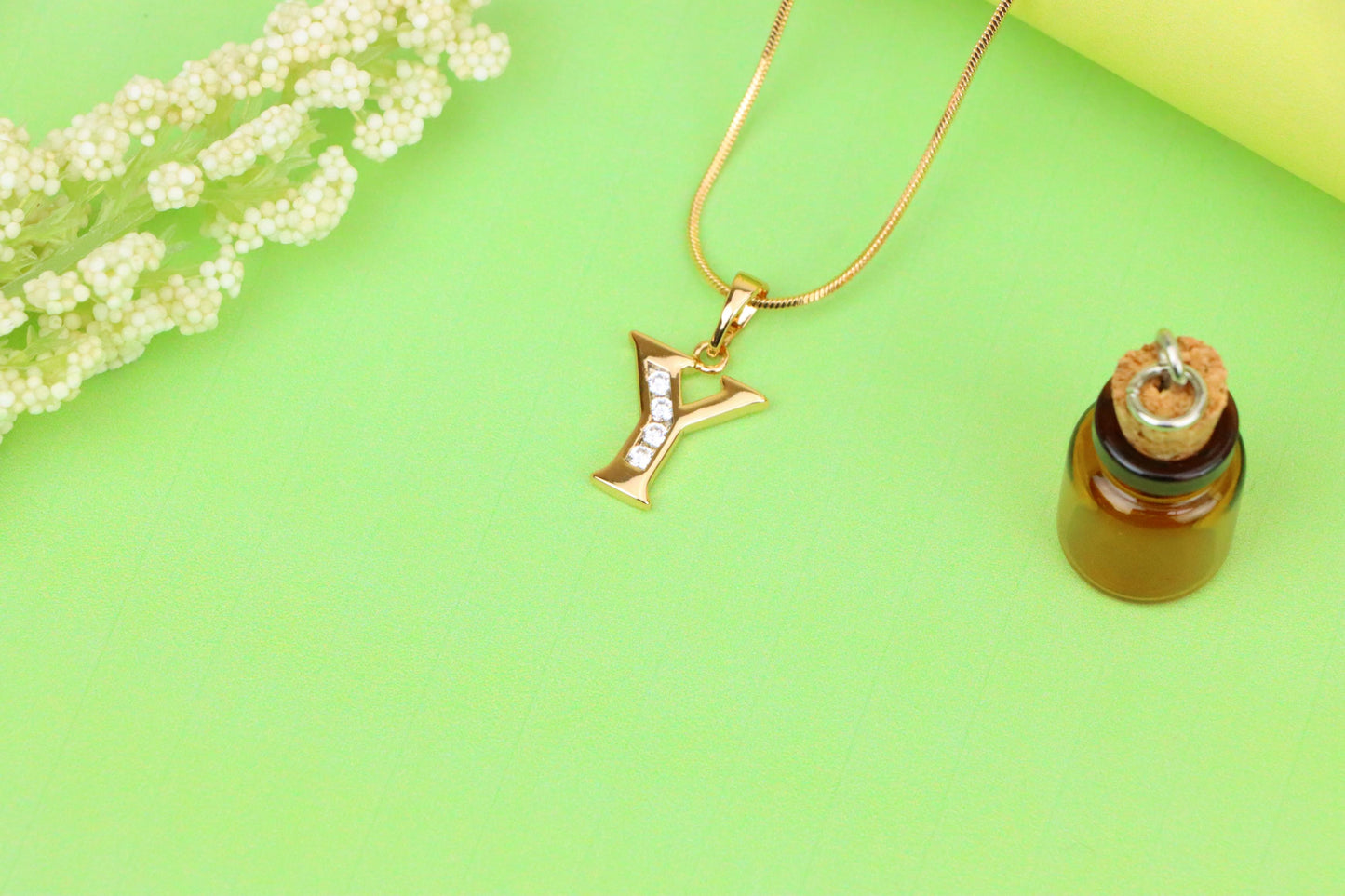 Rose Gold Alphabet Y Pendant with Sparkling Crystals, XPPT1374 (2132-9)
