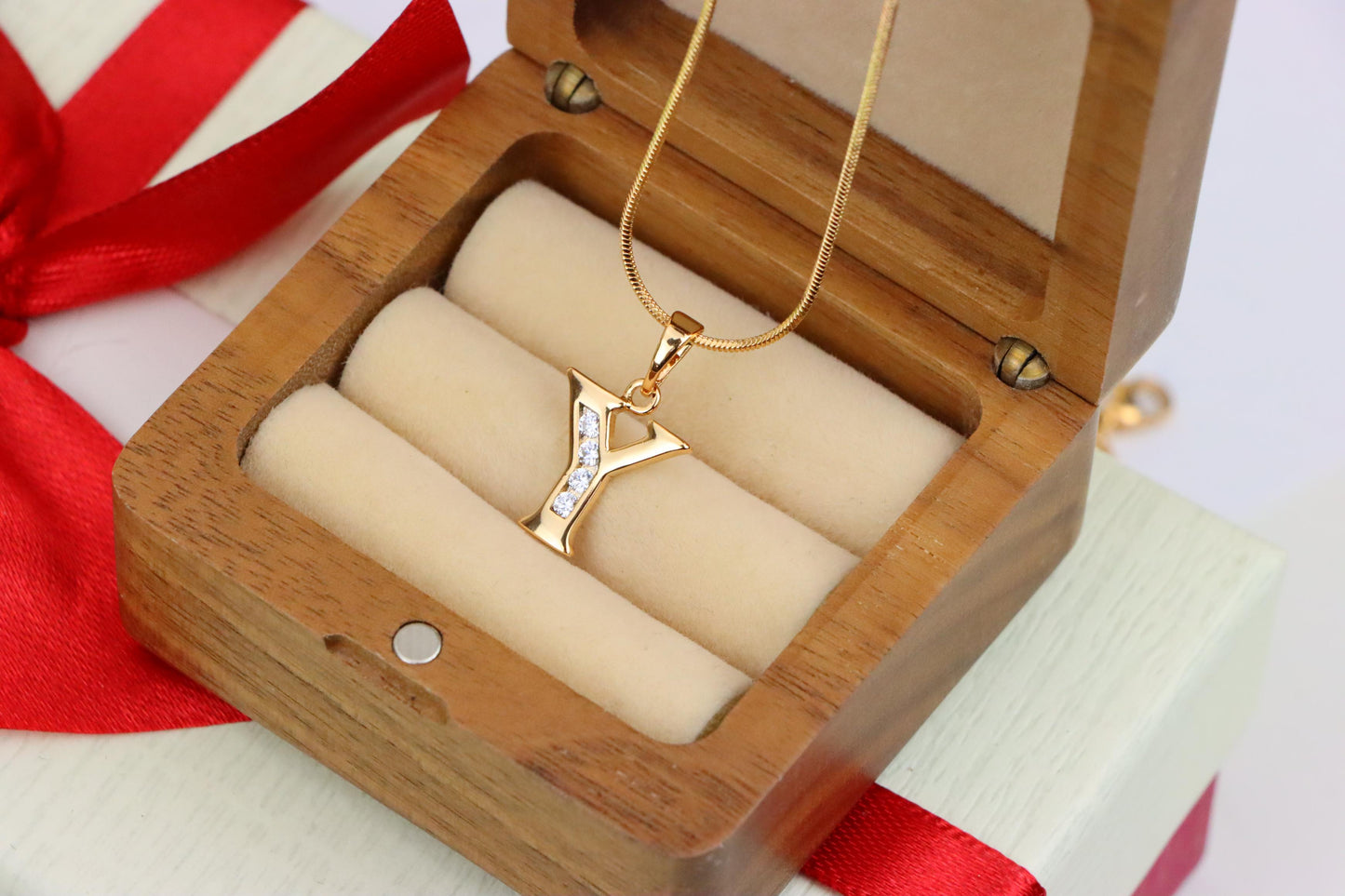 Rose Gold Alphabet Y Pendant with Sparkling Crystals, XPPT1374 (2132-9)