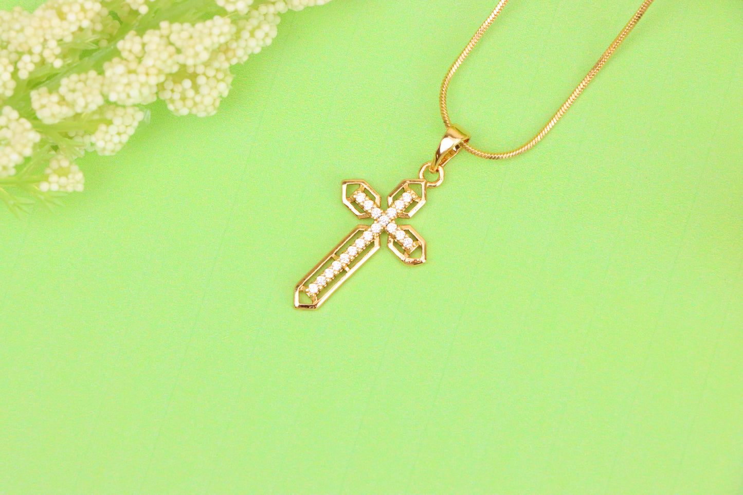 Rose Gold Cross Pendant with CZ Stones and Pointed Edges Design, XPPT1845 (2156-1)