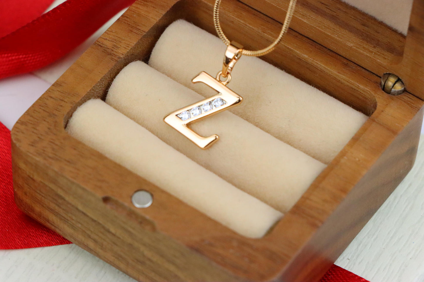 Rose Gold Alphabet Z Pendant with Sparkling Stones, XPPT1375 (2132-9)