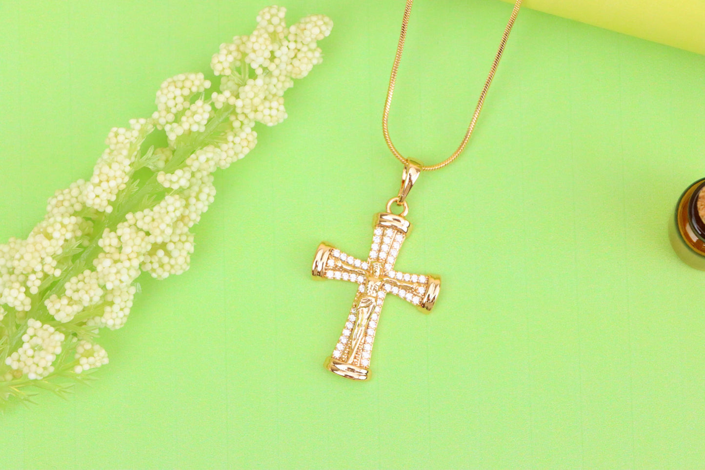 Rose Gold Crucifix Pendant with CZ Accents and Rounded Arms Design, XPPT1846 (2156-2)