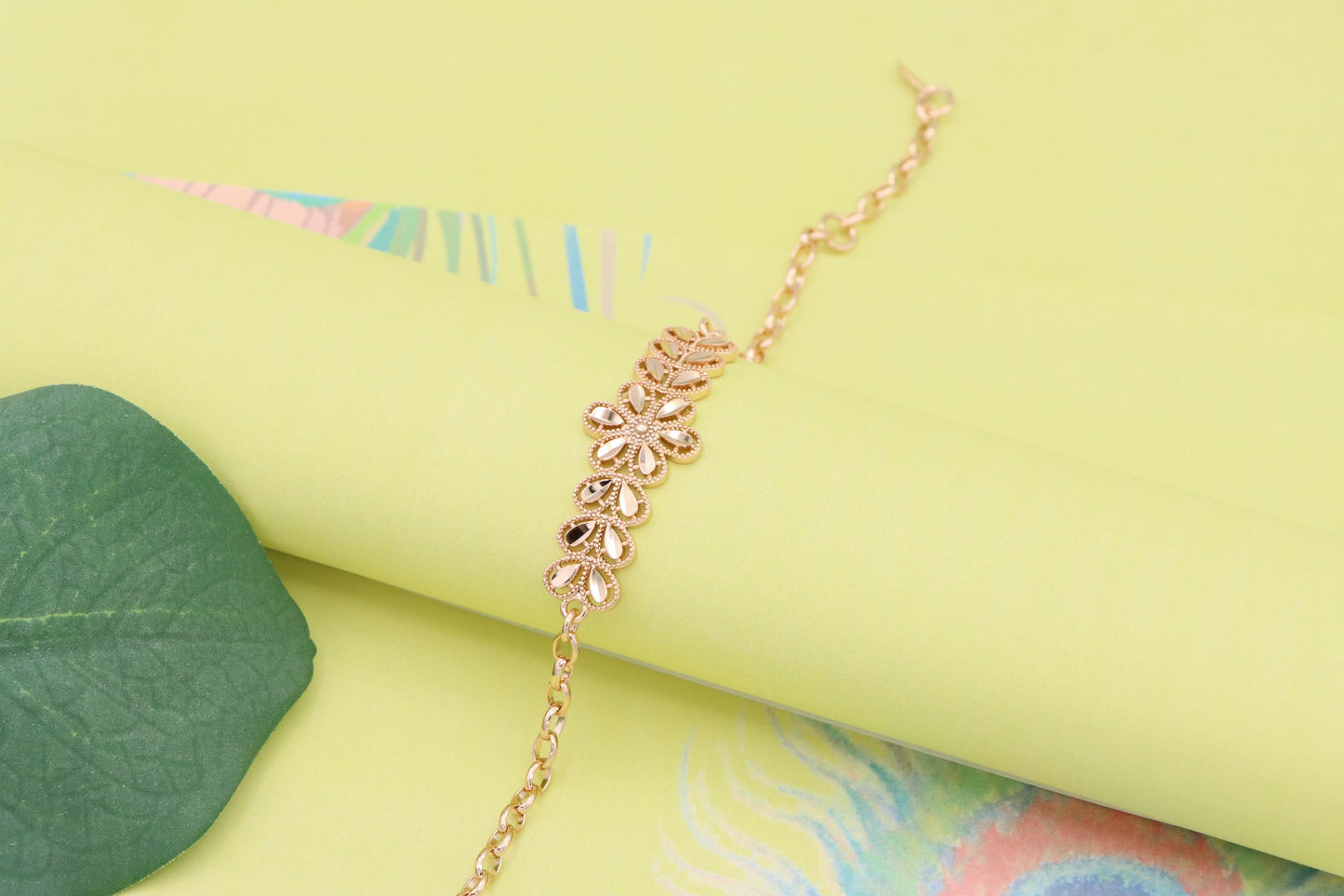 Elegant Floral Design Rose Gold Bracelet, XPBL1086 (2109-5)