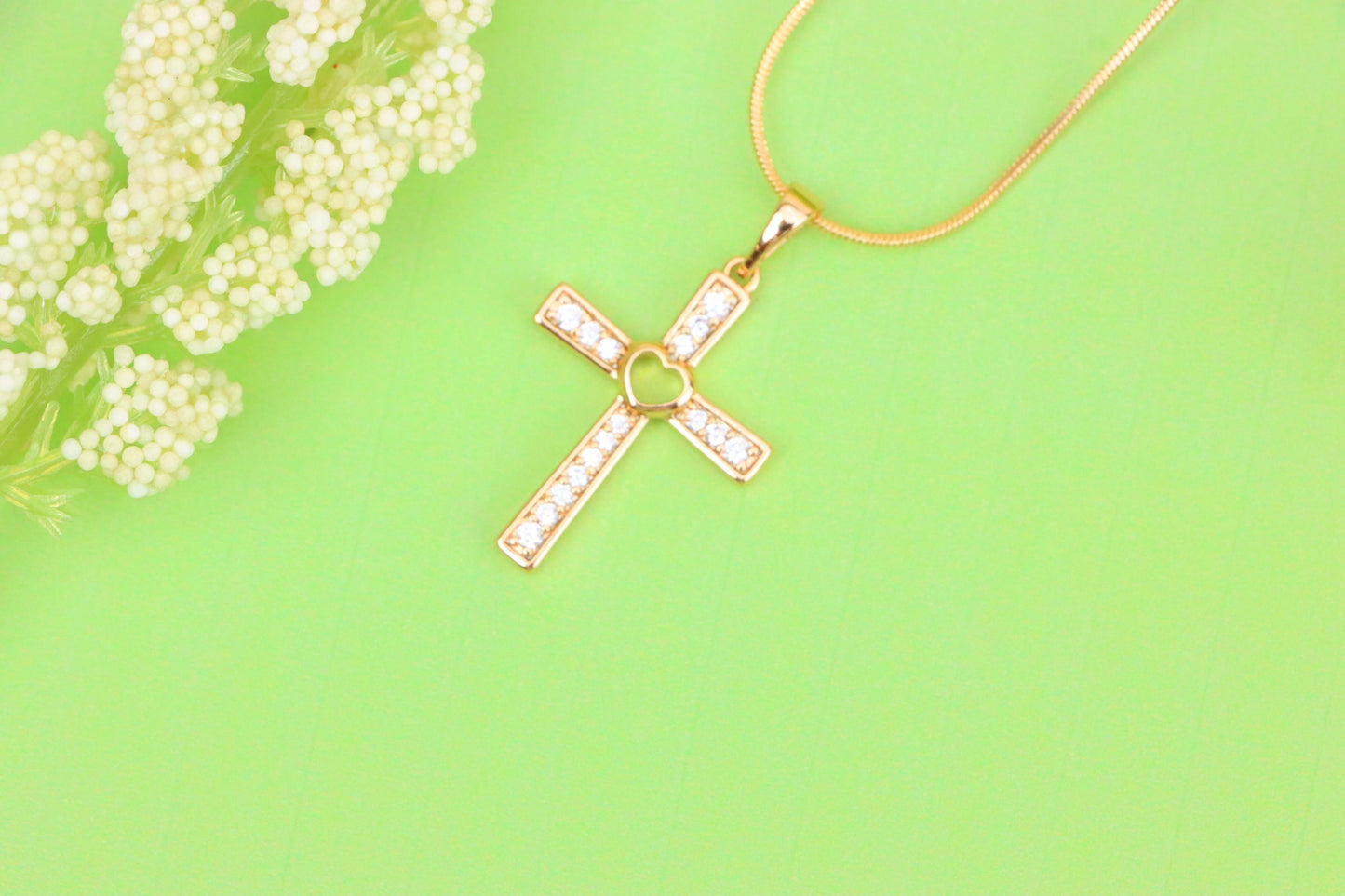 Rose Gold Cross Pendant with Heart Center and Sparkling Stones, XPPT1854 (2156-9)