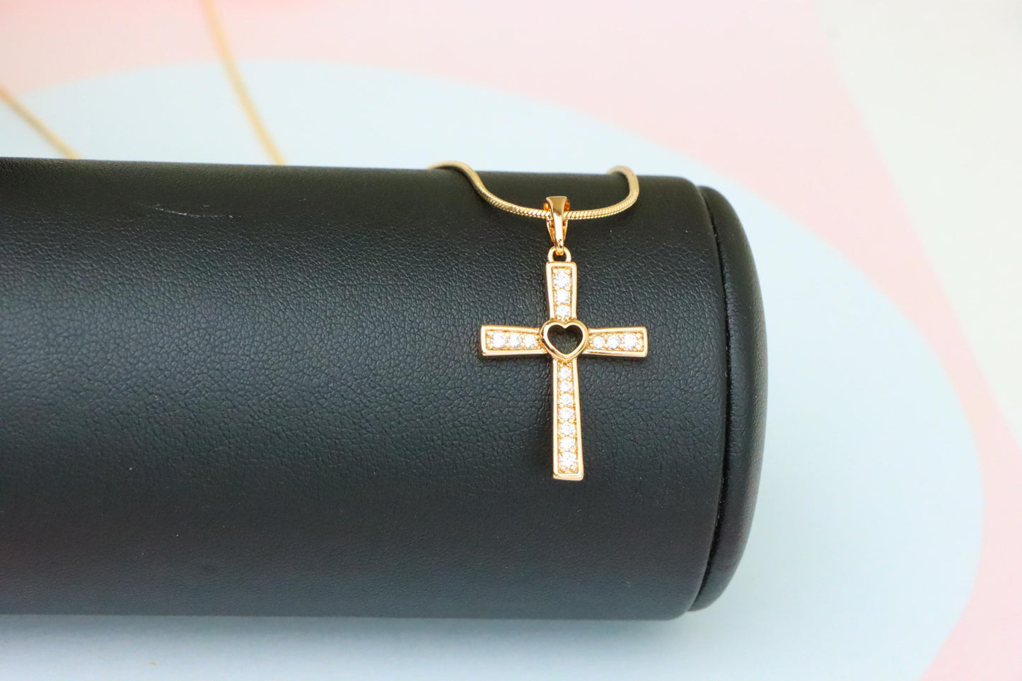 Rose Gold Cross Pendant with Heart Center and Sparkling Stones, XPPT1854 (2156-9)