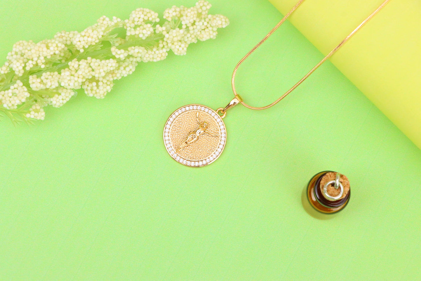 Round Rose Gold Pendant with Jesus Design and Crystal Border, XPPT1859 (2157-2)