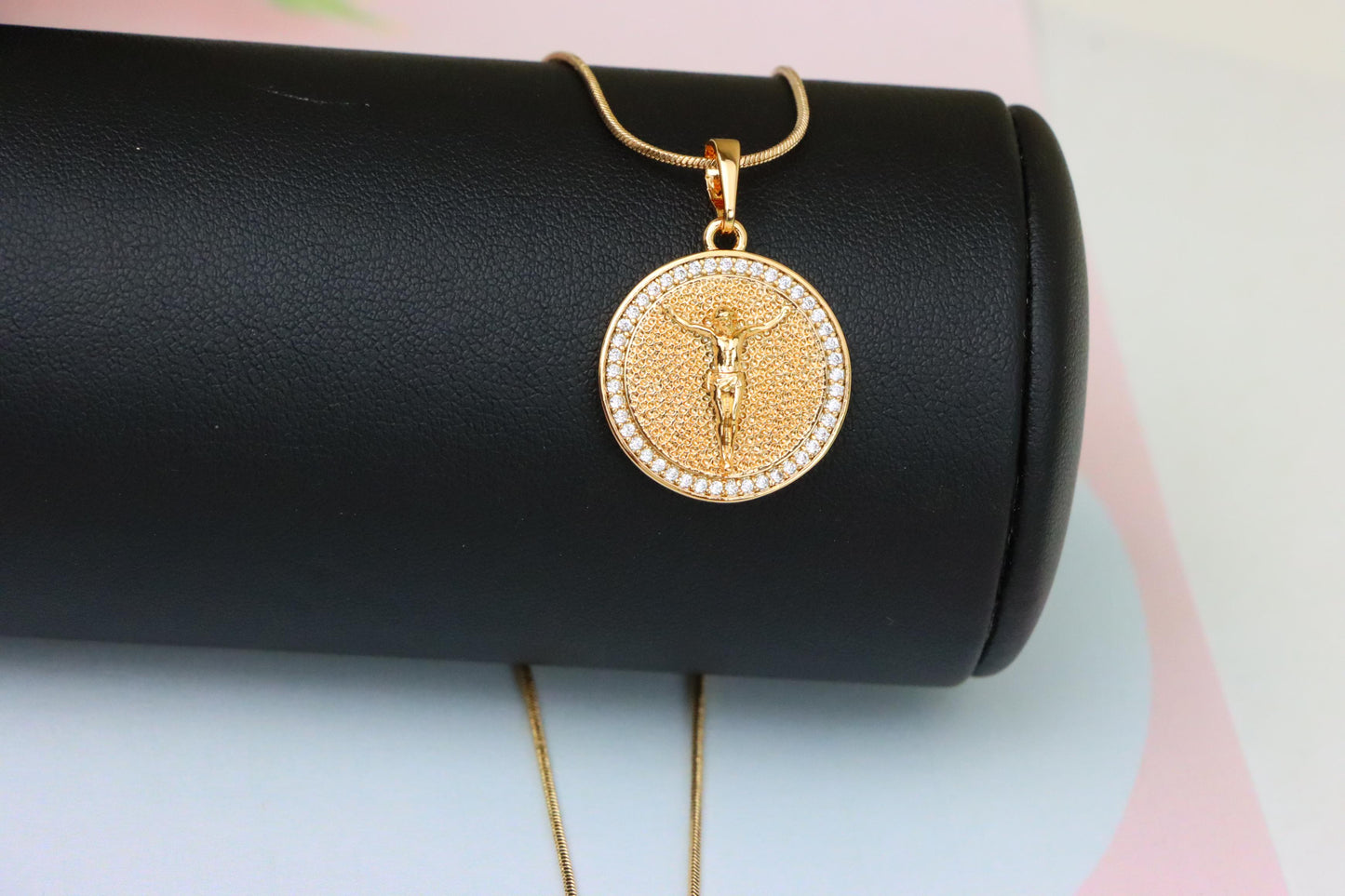 Round Rose Gold Pendant with Jesus Design and Crystal Border, XPPT1859 (2157-2)
