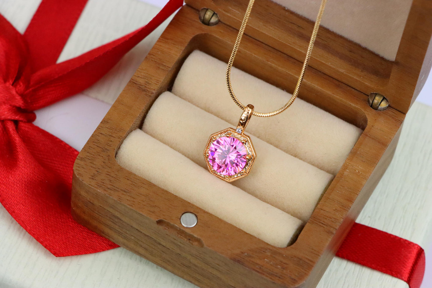 Elegant Gold-Plated Light Purple Pendant, XPPT1391 (2134-2)