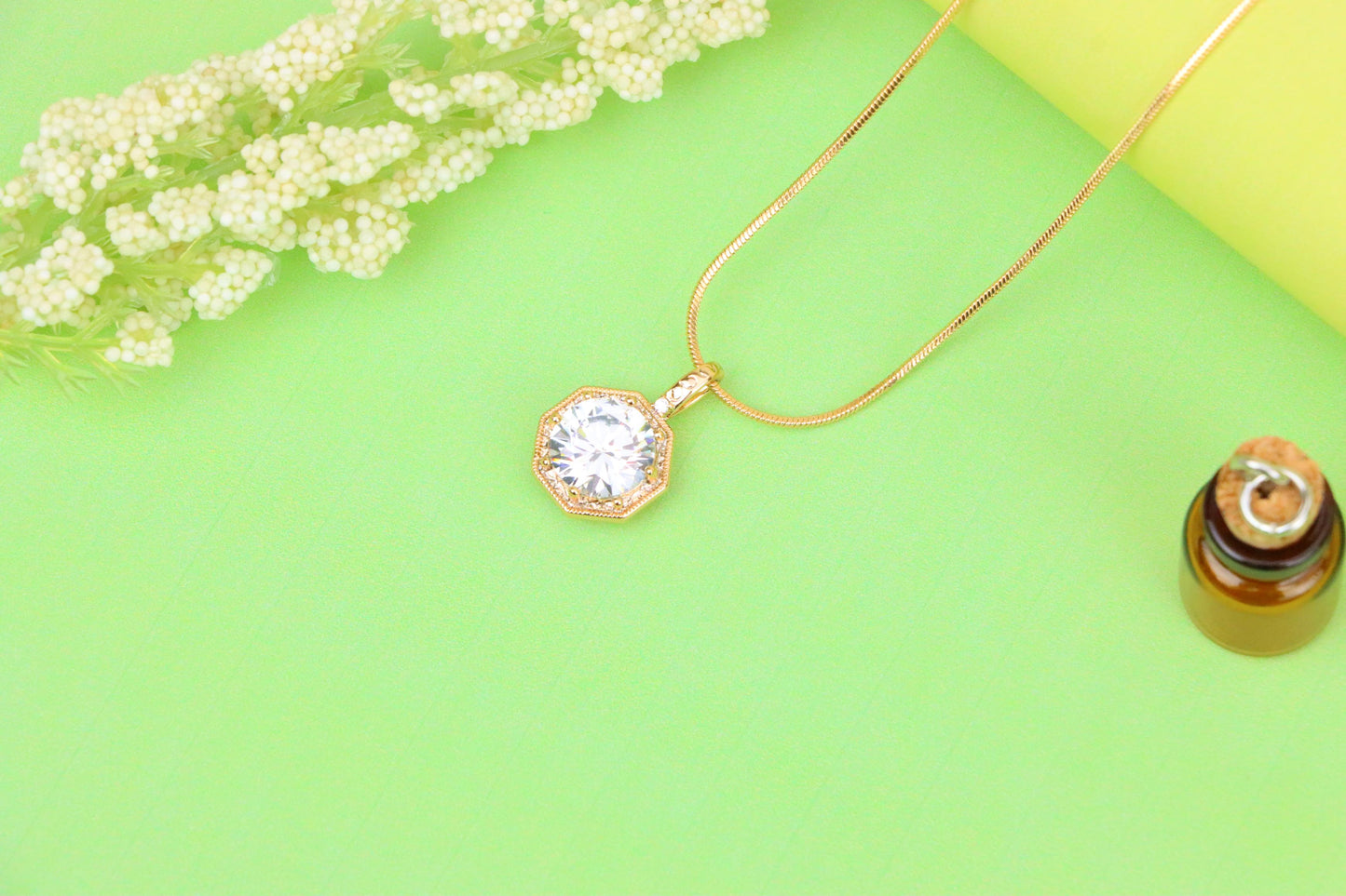Gold-Plated White Pendant Necklace with Sparkling Center Stone, XPPT1393 (2134-2)